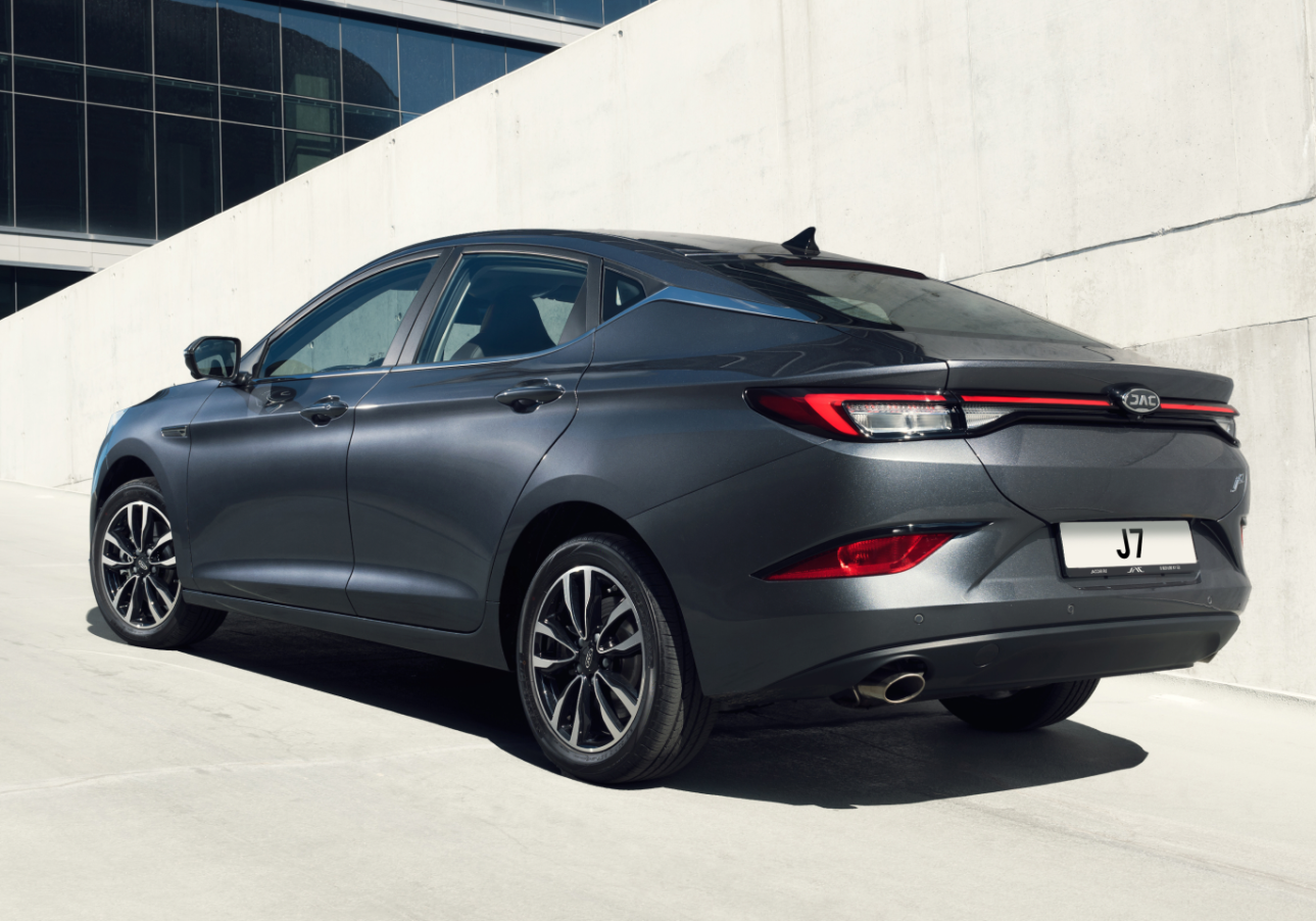 JAC J7 